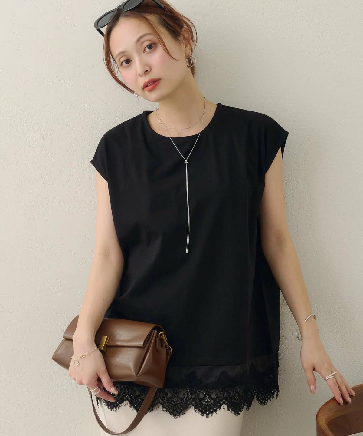Discoat 裾レースフレンチTシャツ