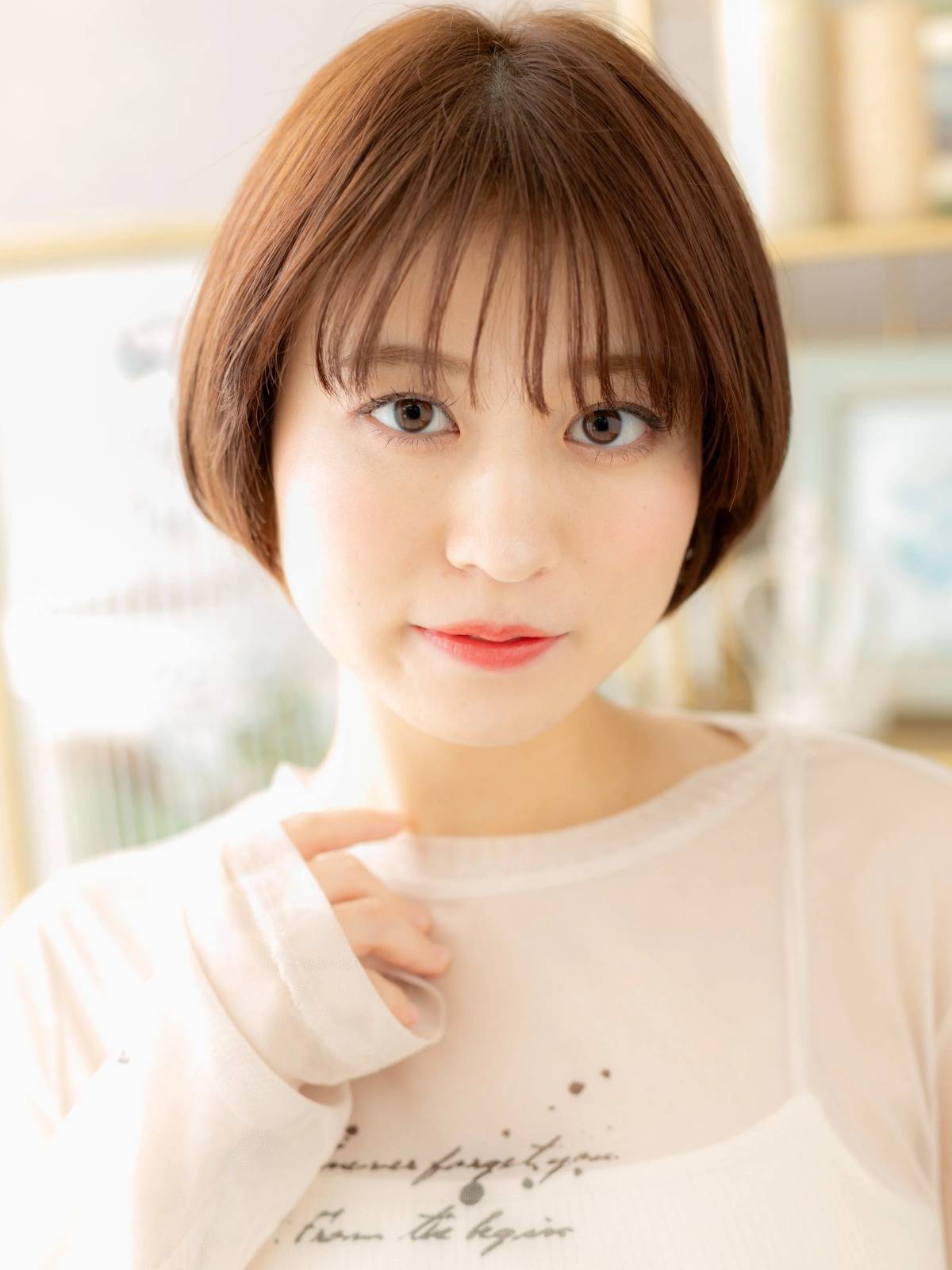 シンプルマッシュボブ