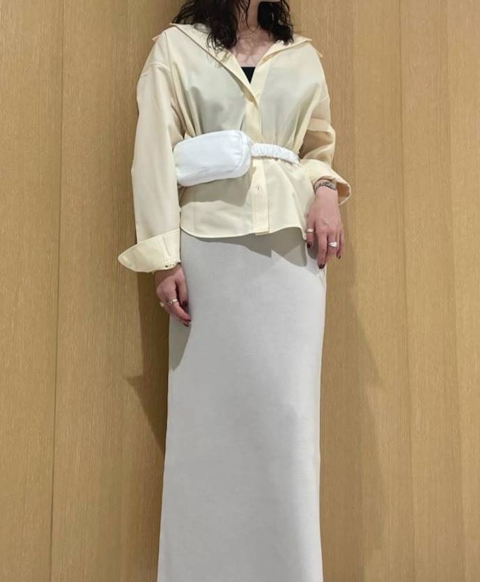 イエローのUVカットシャツ