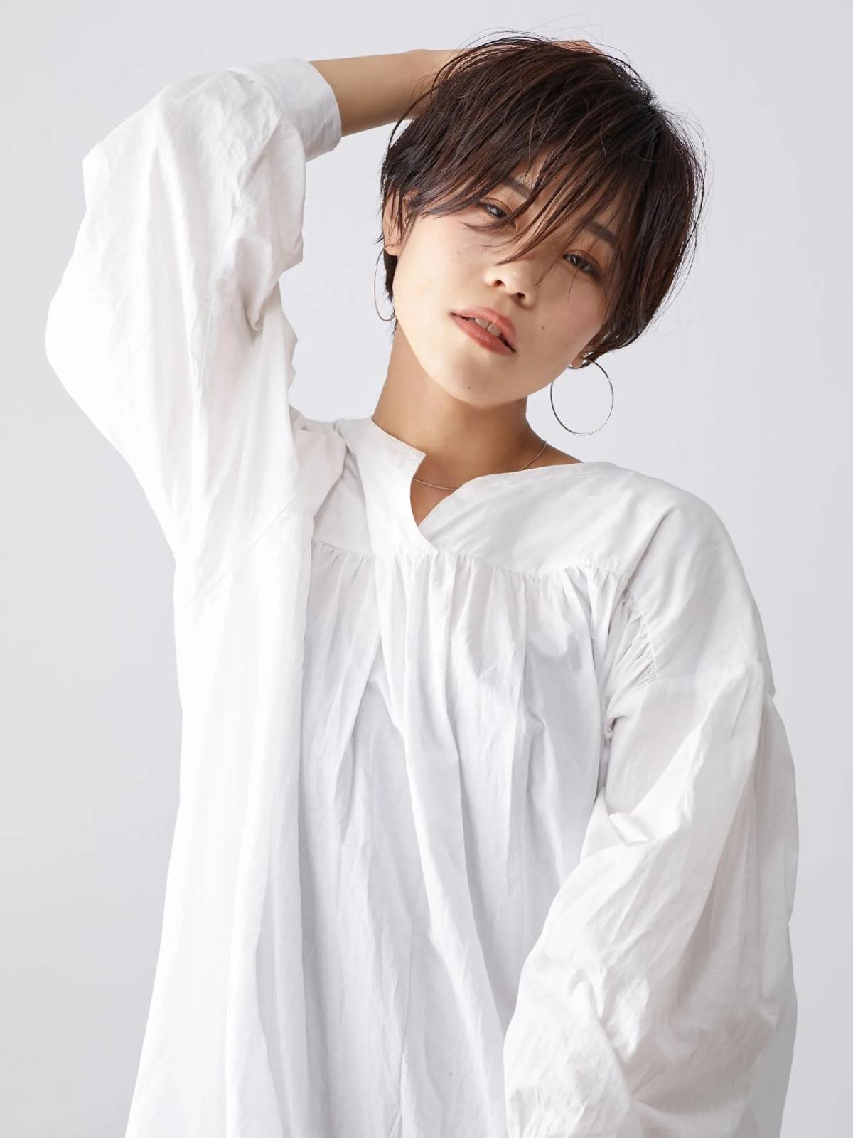 前髪長めショート