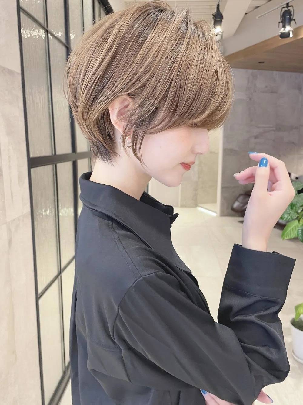 広がりにくい前下がりショート