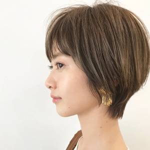  シンプル大人ショート 