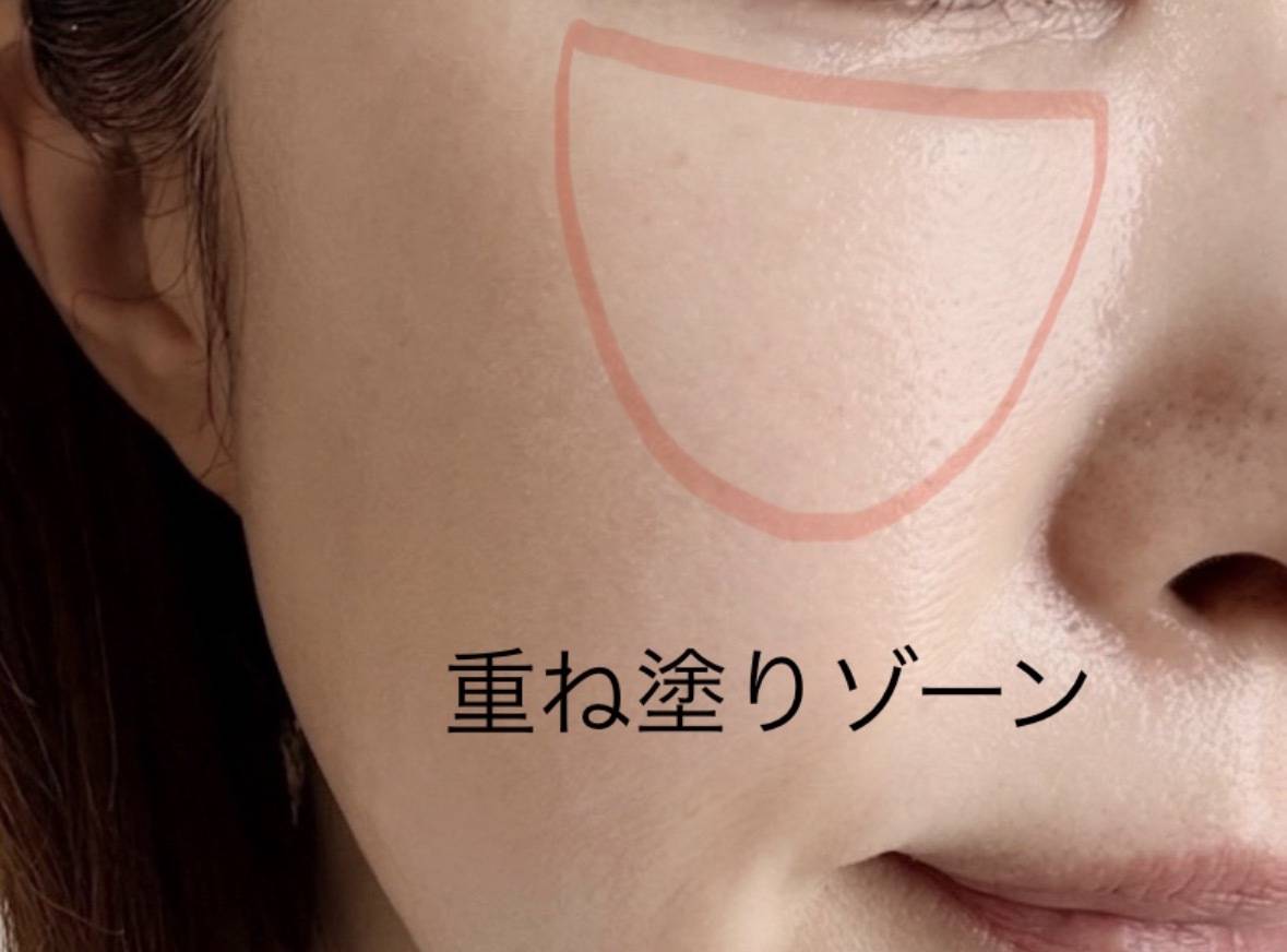ラロッシュポゼUVイデアXLプロテクショントーンアップローズ+顔塗布