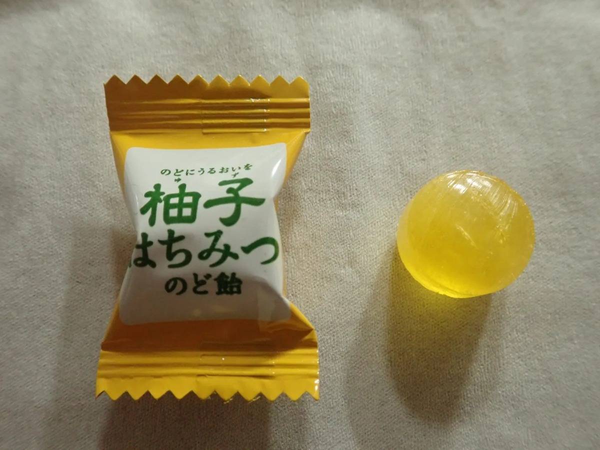 DAISO(ダイソー)：加藤製菓 柚子はちみつのど飴 65g