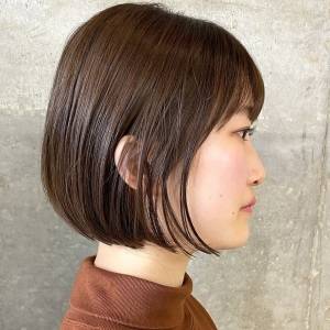  まとまり感シンプルボブ 