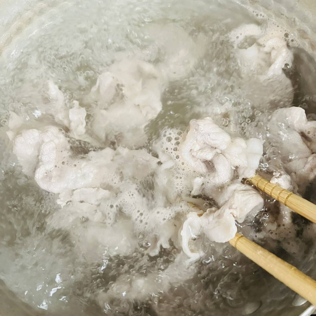 揖保乃糸公式の「梅しその豚しゃぶそうめん」のレシピ