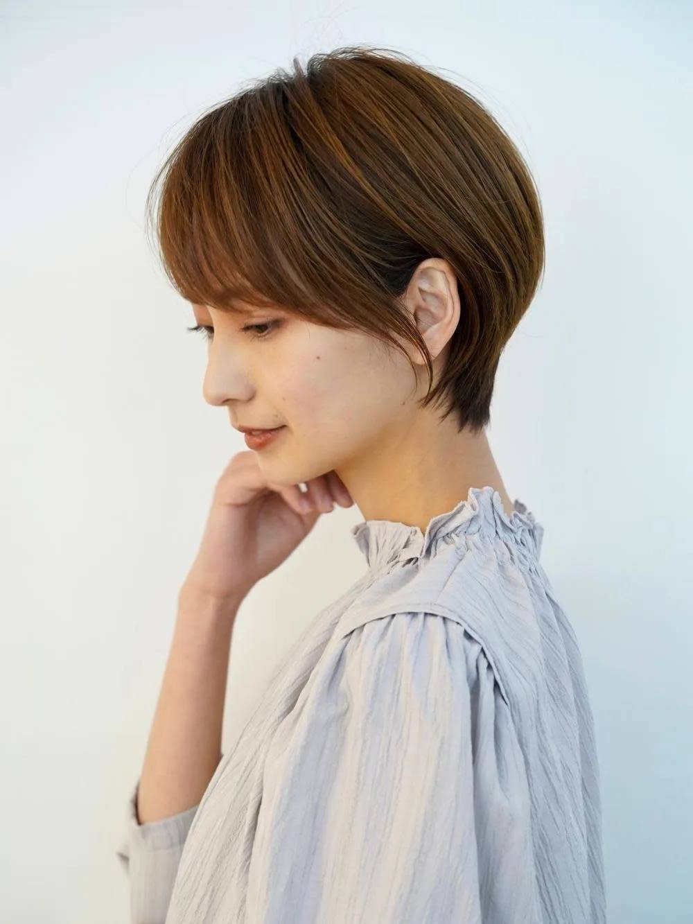 品良く見えるくびれショート
