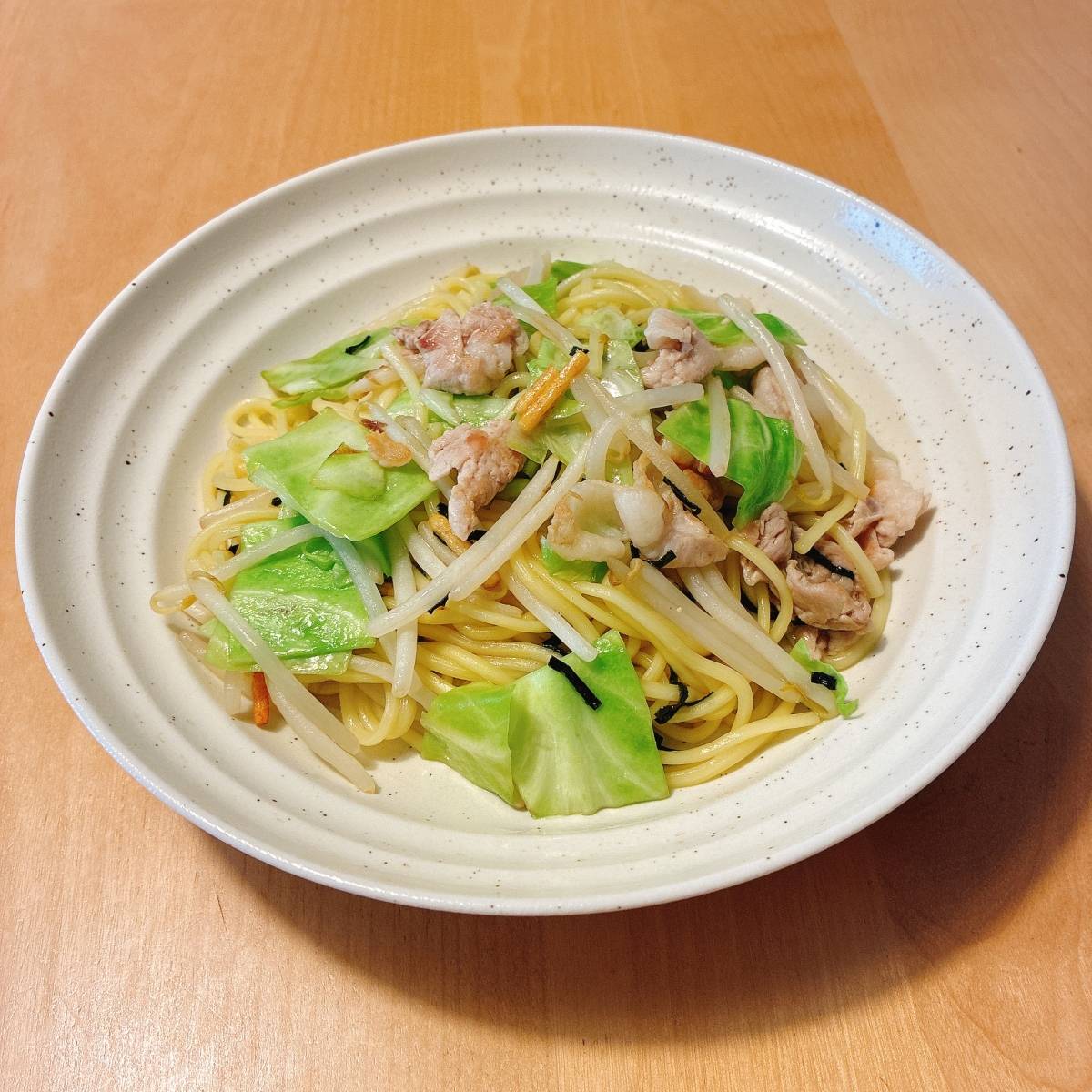 永谷園公式の「お茶づけ焼きそば（塩焼きそば風）」のレシピ