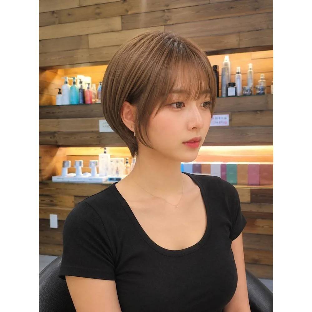 小顔効果抜群のくびれショート