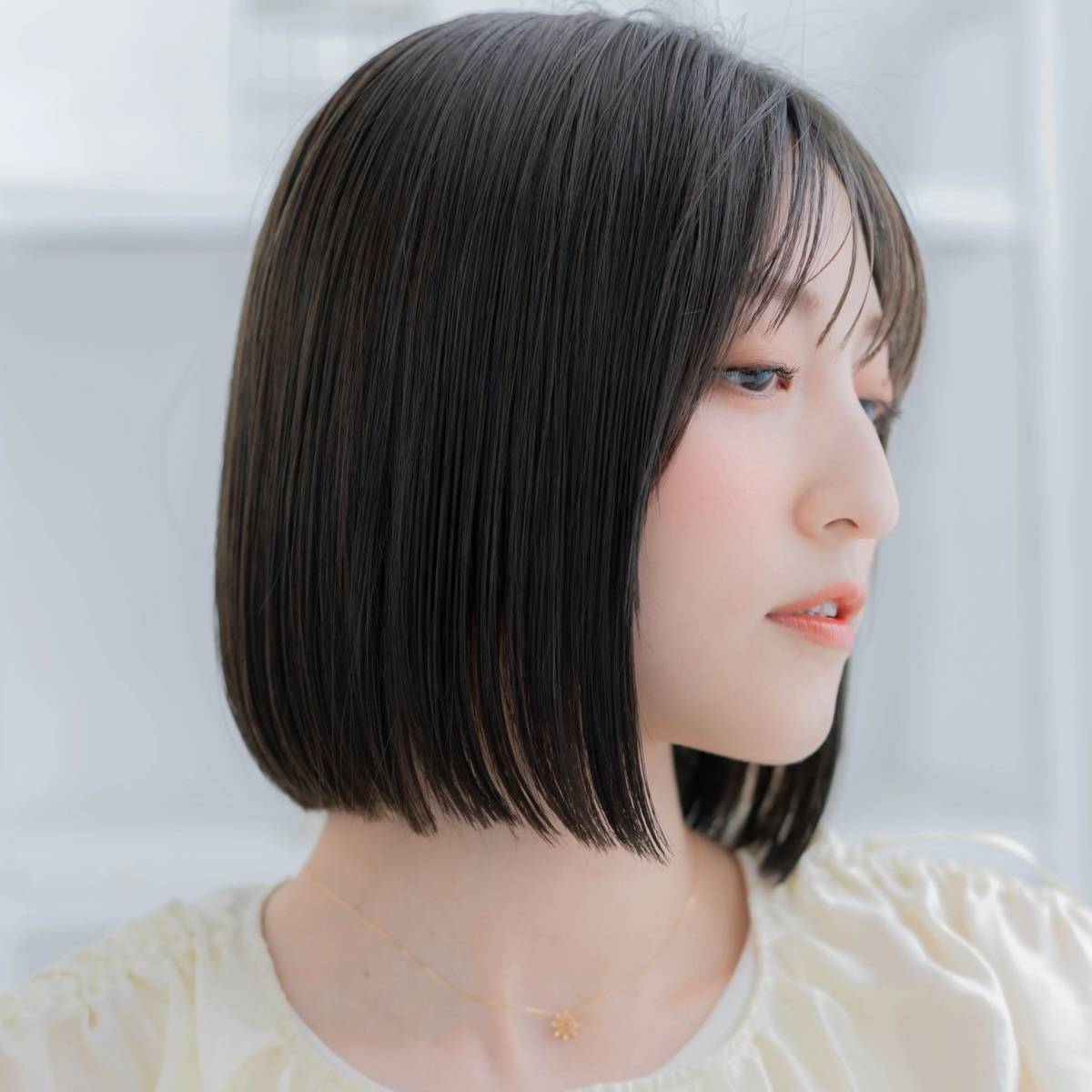 瞬時に垢抜ける！野暮ったく見えないボブヘア5選〜2026年夏〜 | 4MEEE