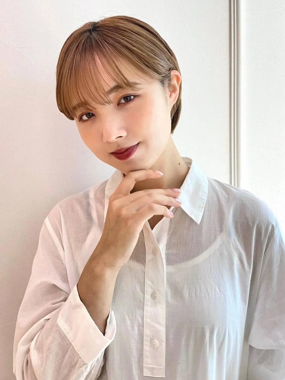 上品見え耳掛けショート