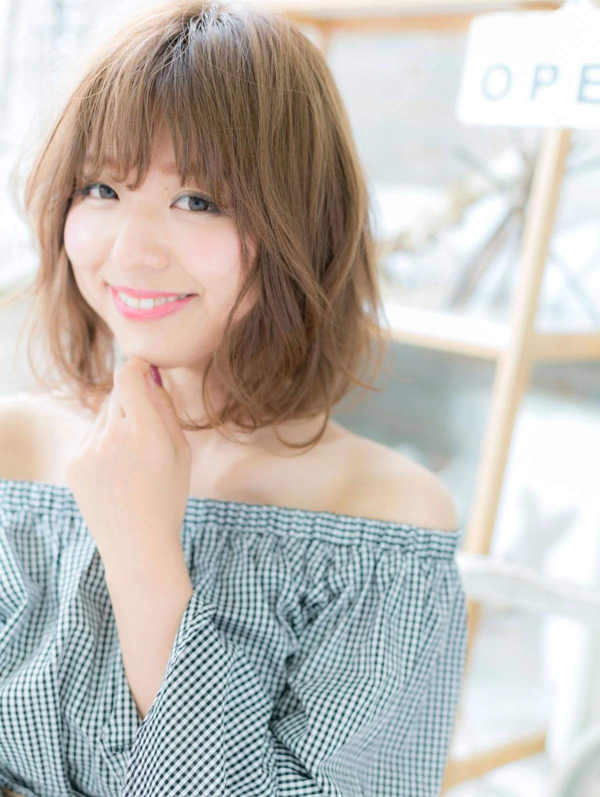 ほつれ感ゆるふわボブ