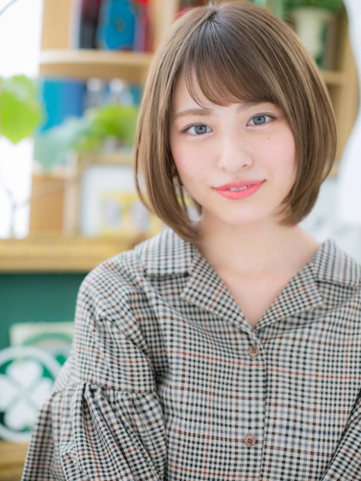 さらツヤ丸みボブ