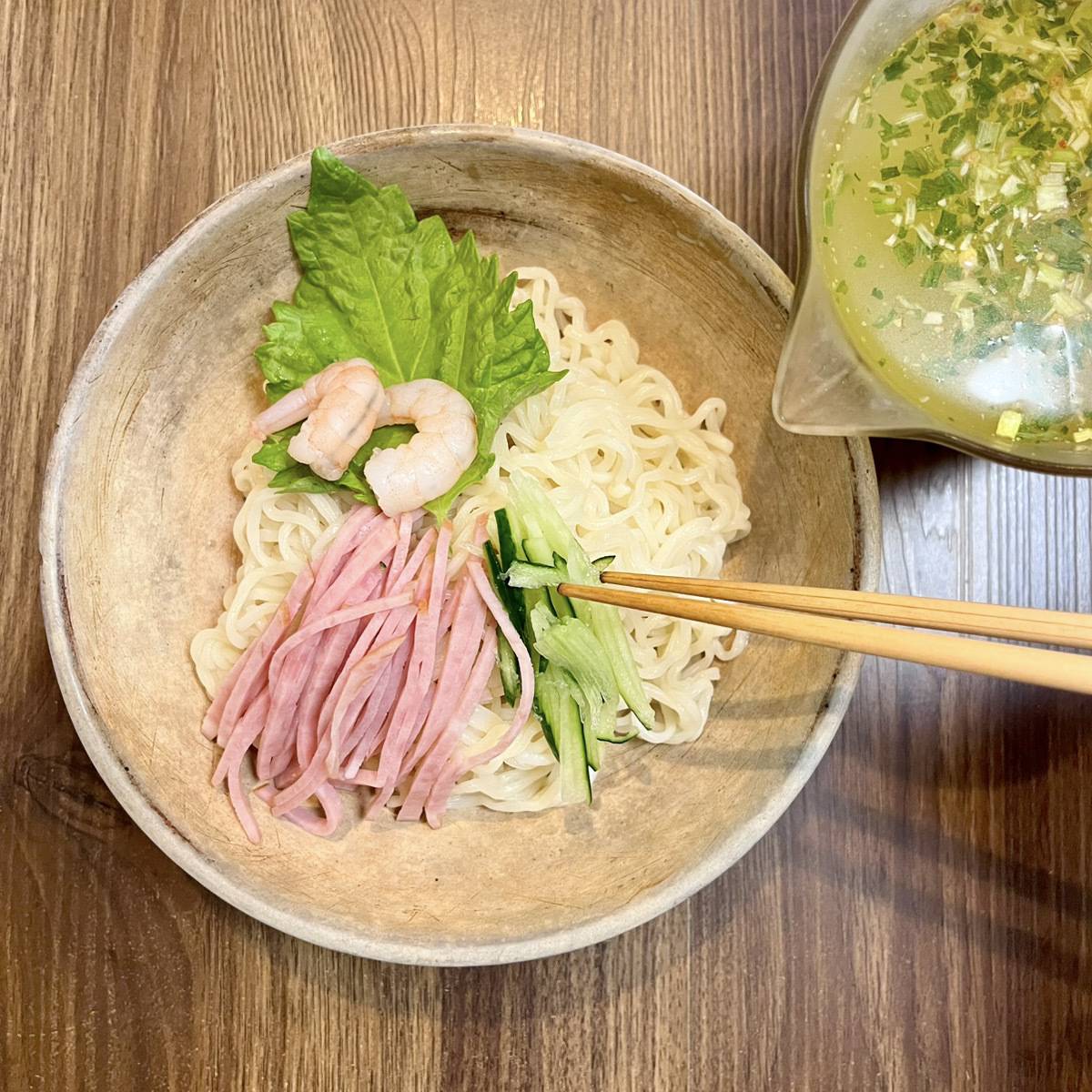 サッポロ一番公式の「冷やし塩ラーメン」のレシピ