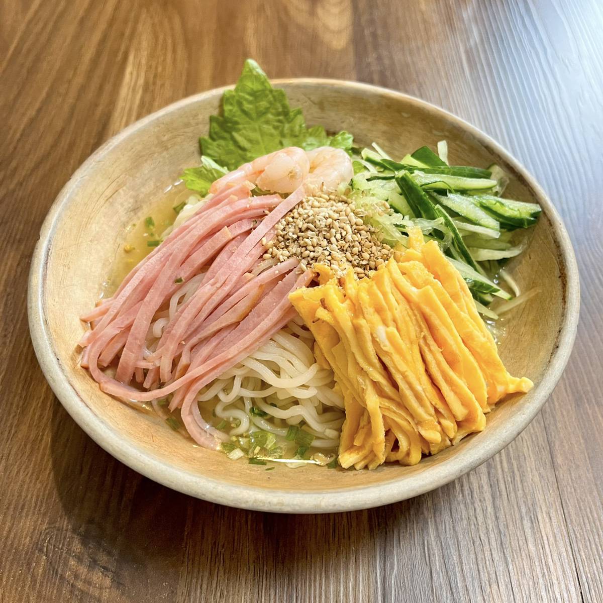 サッポロ一番公式の「冷やし塩ラーメン」のレシピ