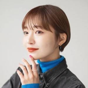 明るめベージュで大人可愛く♪ 