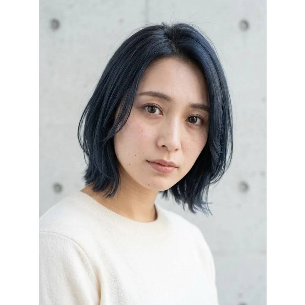 自然なくびれのあるレイヤーボブ