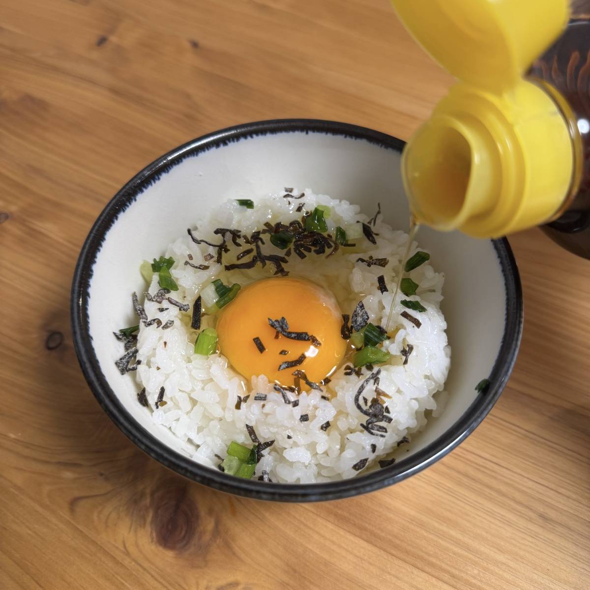ふじっ子公式の「塩こんぶの卵かけごはん」のレシピ