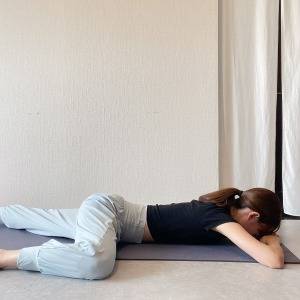朝までぐっすり眠れるよ。2分でできる「眠りを誘う」簡単ストレッチ