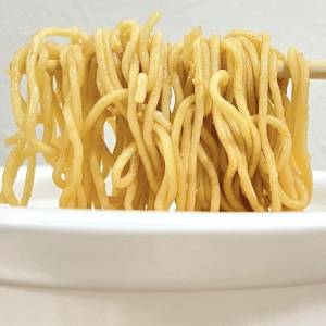【日清】今話題の新作カップ焼きそばを発見！実際に食べてみた正直な感想