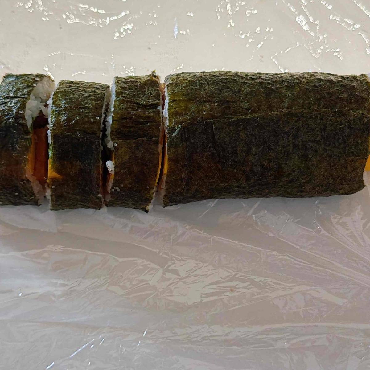 JAグループ公式の「大葉と焼きたらこの太巻き」のレシピ