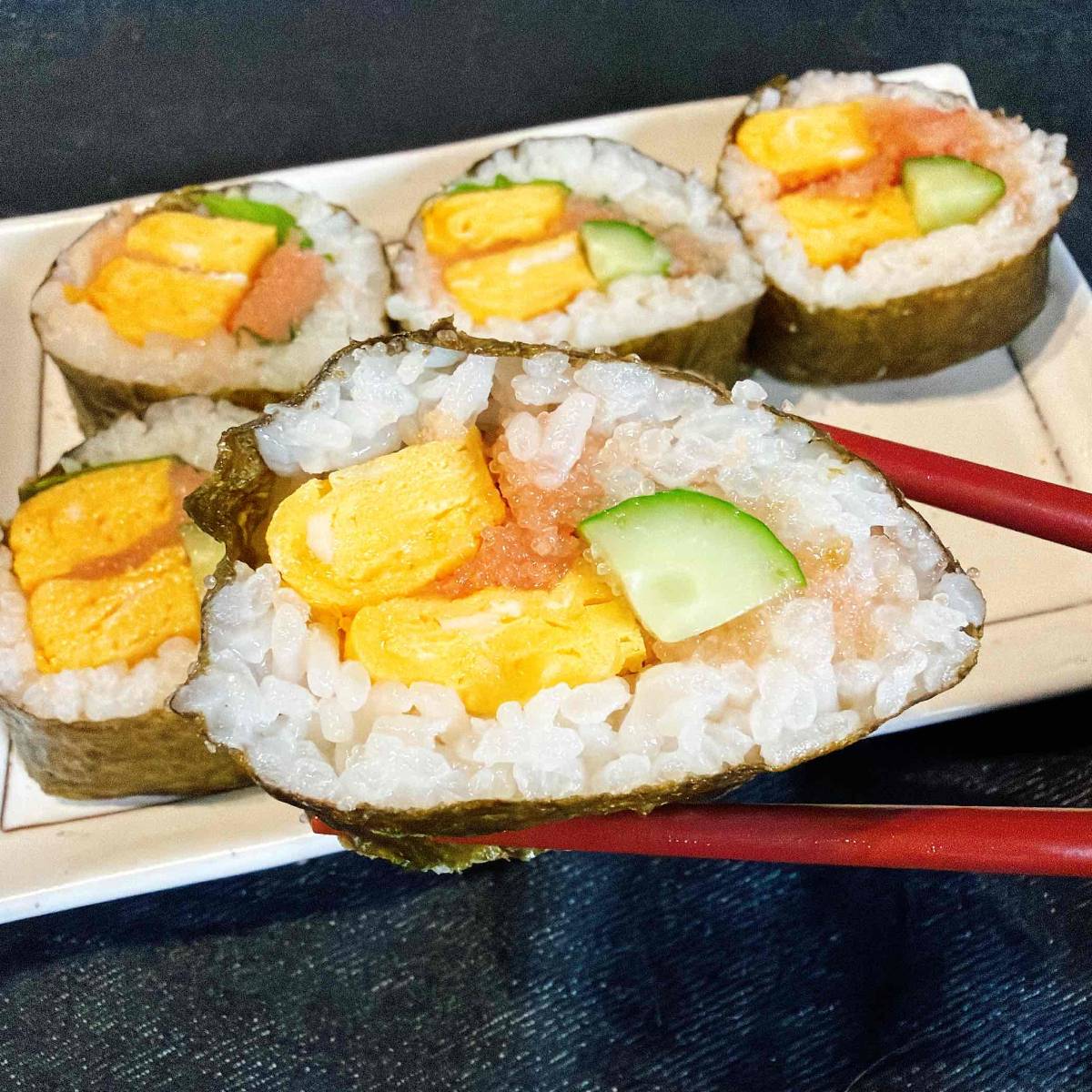 JAグループ公式の「大葉と焼きたらこの太巻き」のレシピ