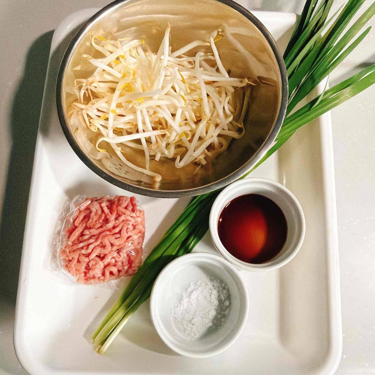 JAグループ公式の「簡単!節約!豚ひき肉ともやしの甘辛炒め」のレシピ