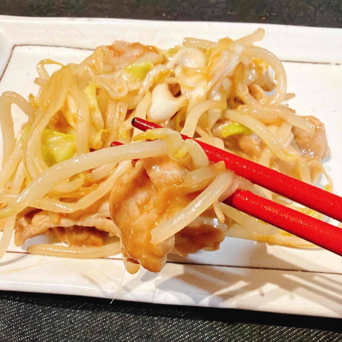 JAグループ公式の「豚レバーともやしキャベツの味噌炒め」のレシピ
