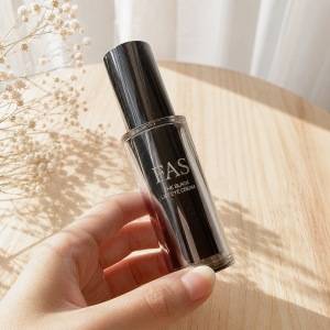 目元にハリ感をプラス♡「FAS ザ ブラック リフト アイ クリーム」で叶える大人のアイケア