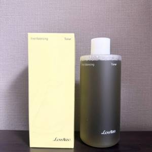 バシャバシャ使えるのが嬉しい♪敏感に傾きがちな肌を整える「Lowlize」の保湿トナー