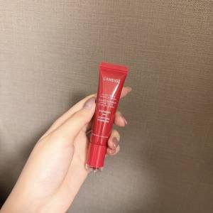 立体的な艶めきと血色感で可愛い唇に♡「ラネージュ」のリップセラム