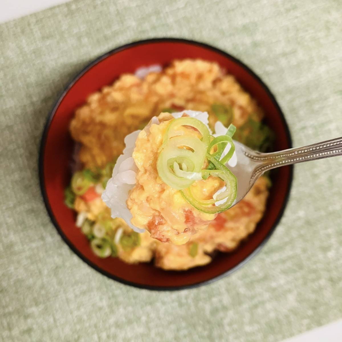 JA全農公式の「たまチリ丼」のレシピ