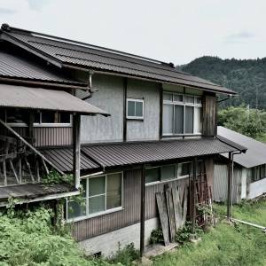 【ゾッとする怖い話】依頼者から送られてきた物件の写真。そこに写っていたのは