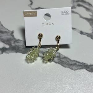 【3COINS】さり気なく映える！女性らしさが増す「コスパ最強アクセ」