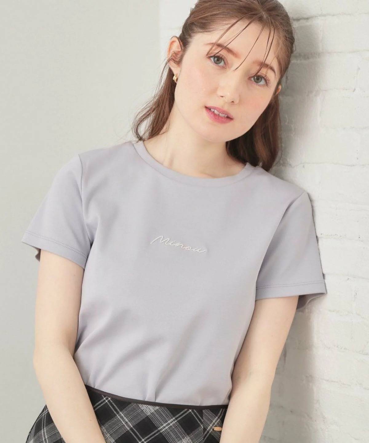 index フロントロゴ刺繍Tシャツ