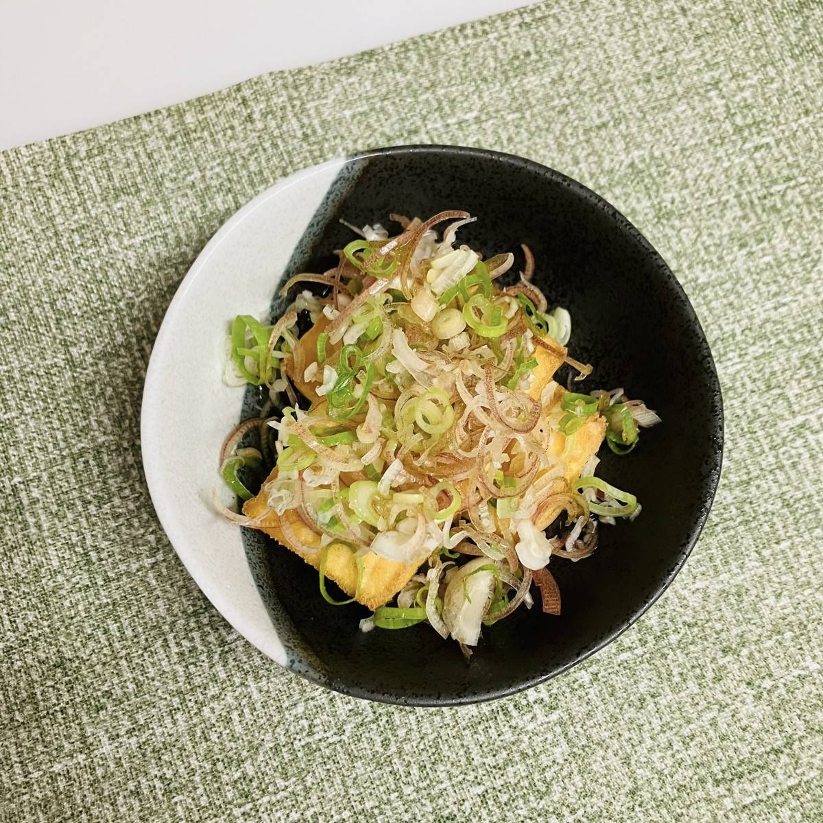 JAグループ公式の「たっぷり薬味でいただくトースター厚揚げ」のレシピ
