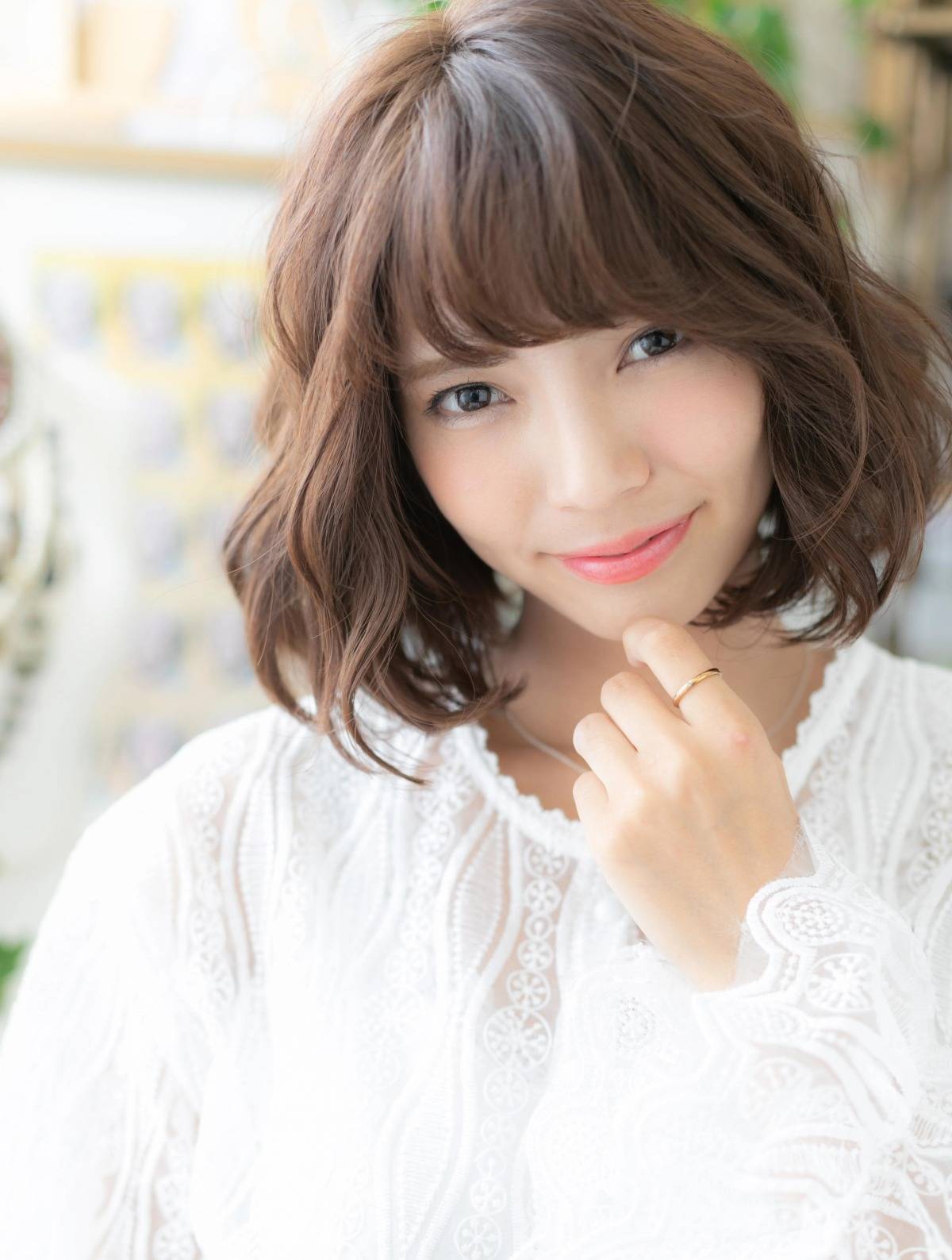 大人可愛いミックスカールボブ