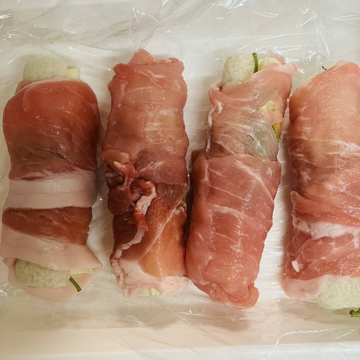 JAグループ公式の「竹輪でボリュームアップ!豚肉の大葉チーズロール」のレシピ