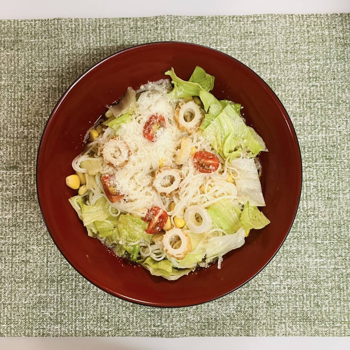 揖保乃糸公式の「中華麺サラダ」のレシピ
