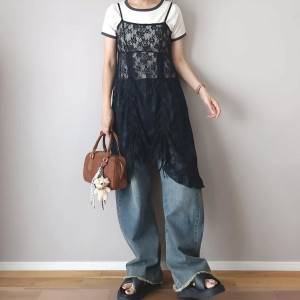 【2026年7月】こう着ると、大人可愛い！Tシャツを使った夏コーデ5選