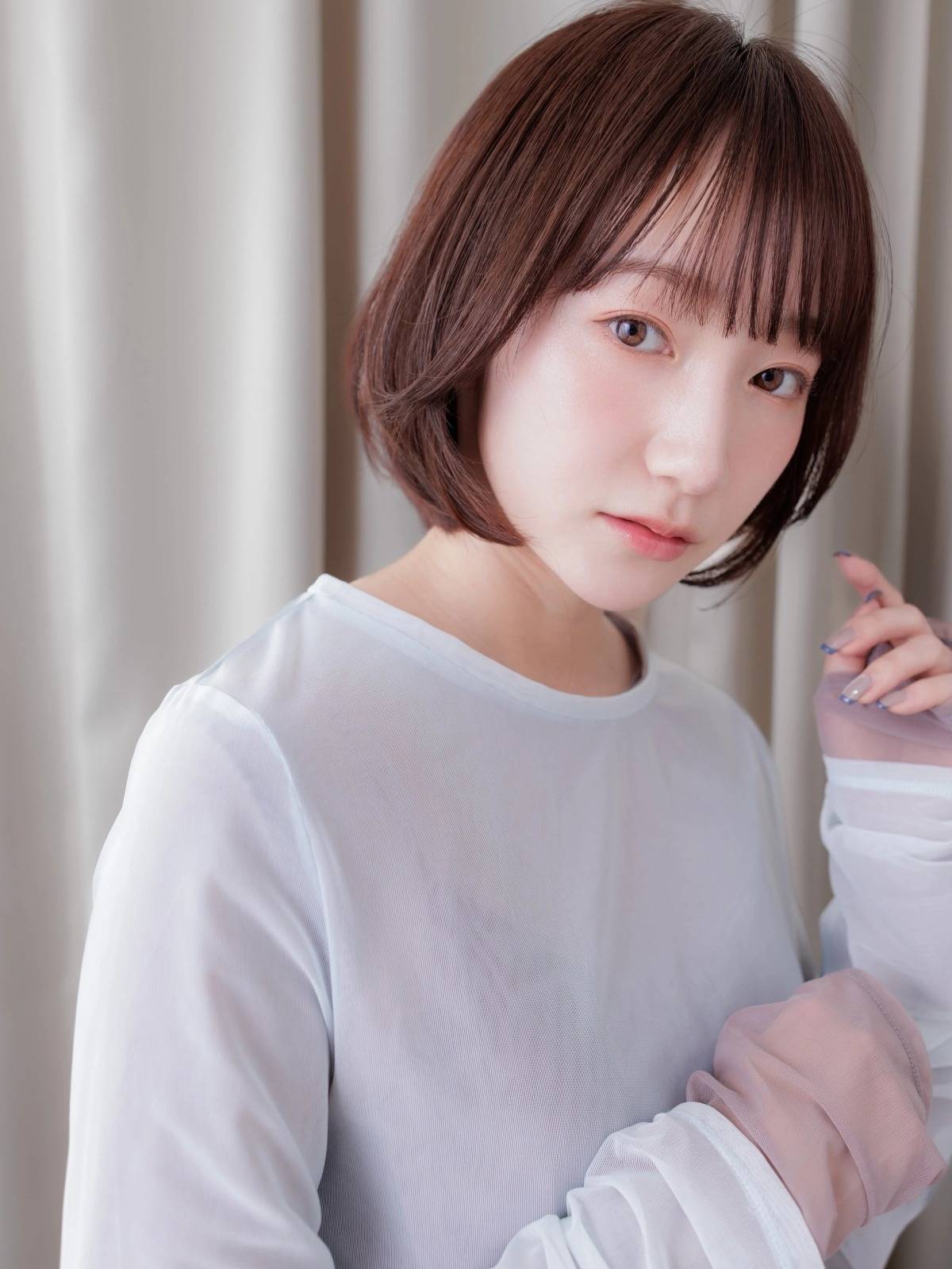 ココアブラウンの丸みボブ