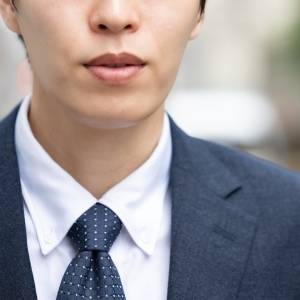  真顔の人 