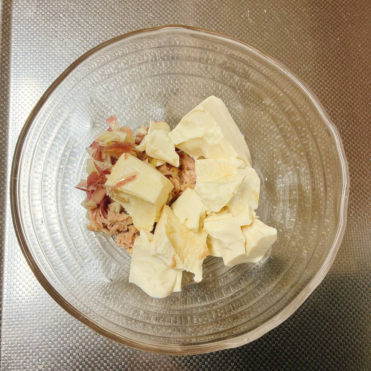 JAグループ公式の「ツナとみょうがと豆腐の白だし和え」のレシピ