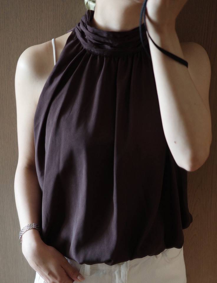 H&M バブルヘムトップス