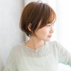  シンプルなきれいめボブ 