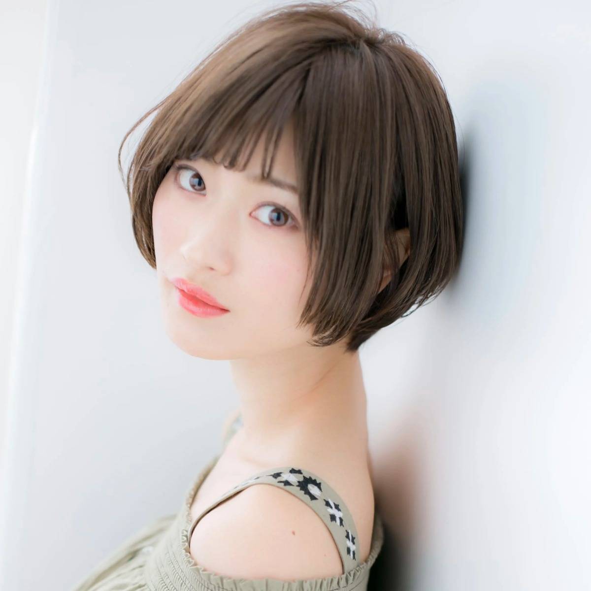洗練されたひし形ショート