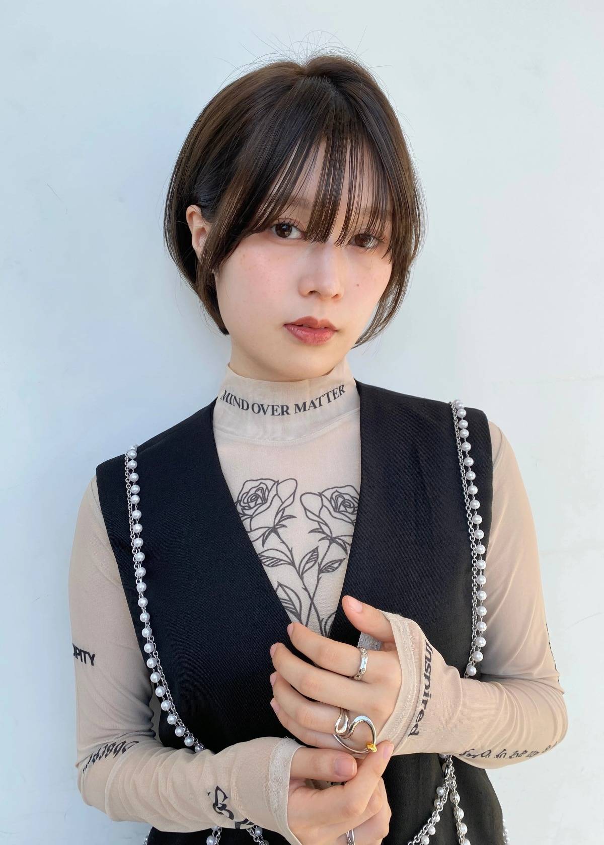 ワイドバングシンプルショート