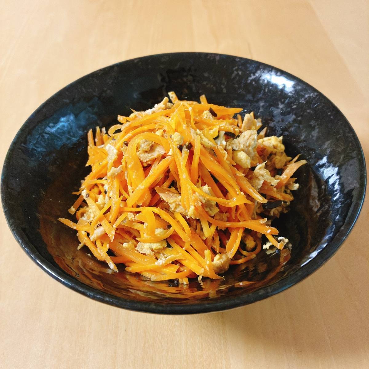 いなば公式の「ツナと塩昆布のにんじんしりしり」のレシピ