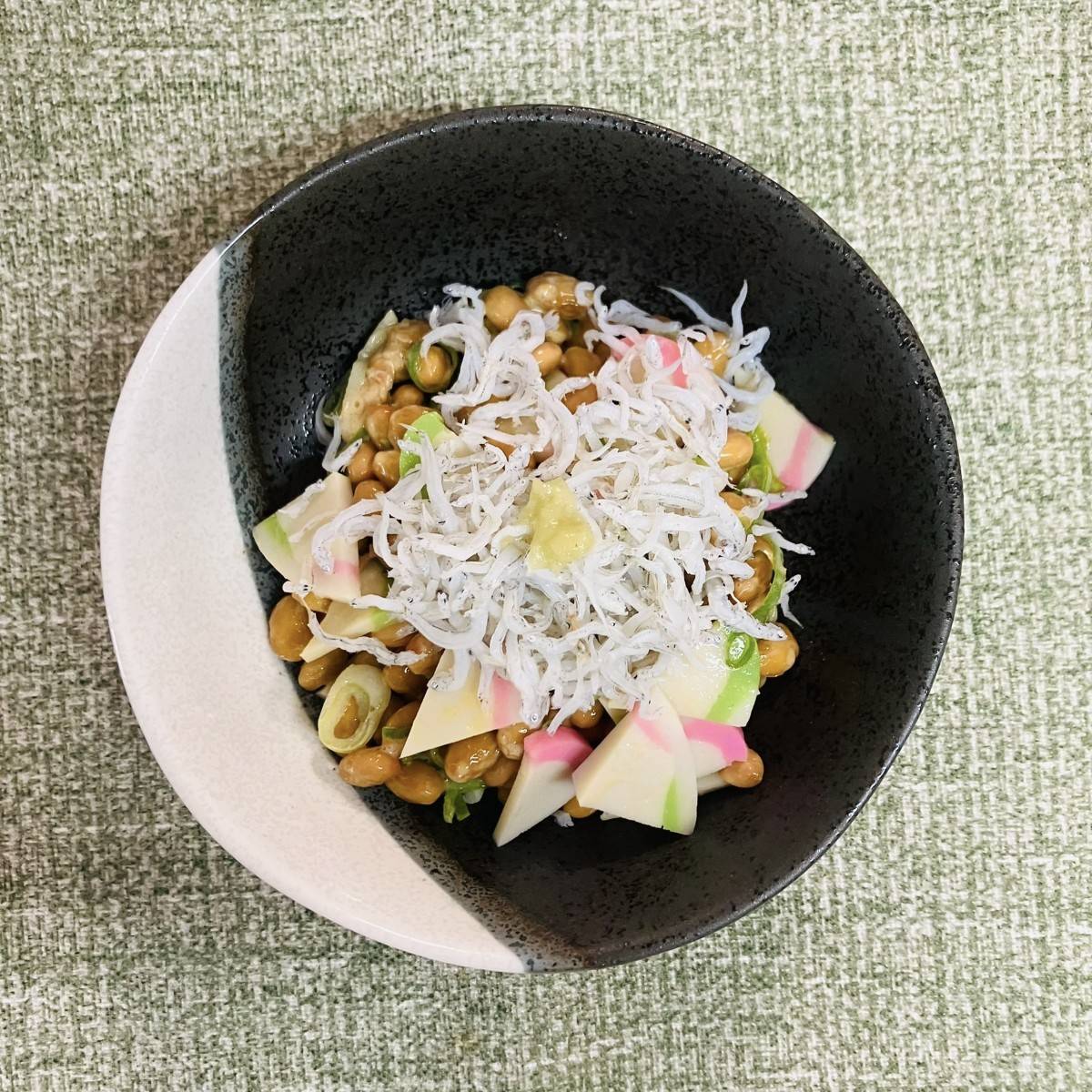 タカノフーズ公式の「納豆のわさび和え」のレシピ