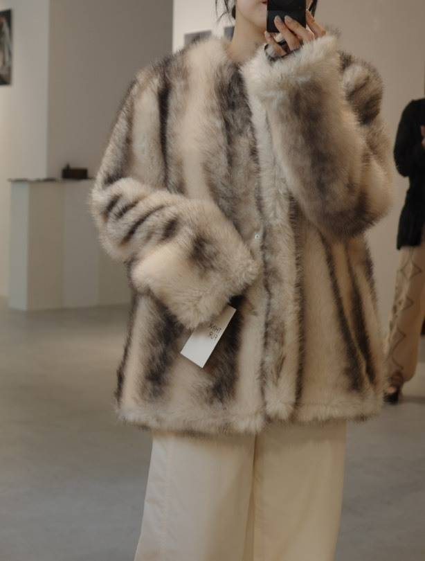 THINK FUR ムートン調グラデーションファーコート